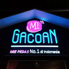 Display Acrylic Toko